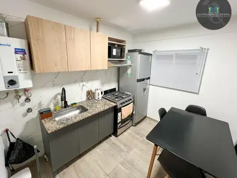 DEPARTAMENTO EN VENTA - 1 AMB. AMPLIO Y LUMINOSO - RECICLADO
