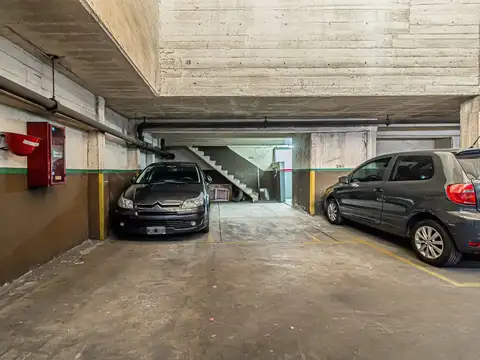 Alquiler cochera Recoleta con camara de seguridad