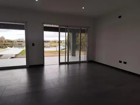 Casa en Alquiler A Estrenar