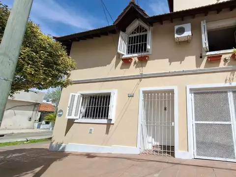 VENTA CASA 5 AMBIENTES RAMOS MEJIA