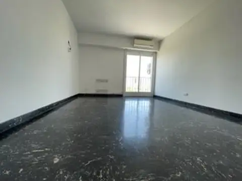 EXCEL 3 AMBIENTES SUPER AMPLIO Y LUMINOSO, LAVADERO INDEP, BALCON, CON VISTA, IMPECABLE, 75 MTS