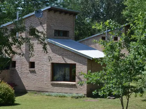 Los Reartes- Complejo de cabañas a sólo 2 cuadras del río