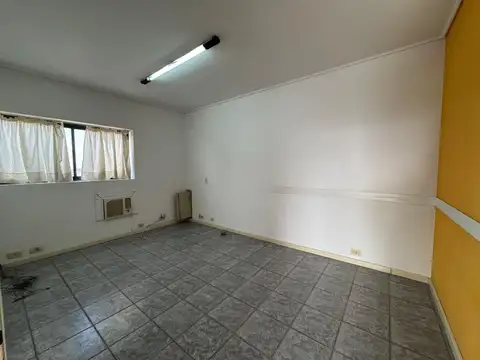 OFICINA DE 55M2    EN ALQUILER   LAS TORRES  SAN JUSTO (CTRO)