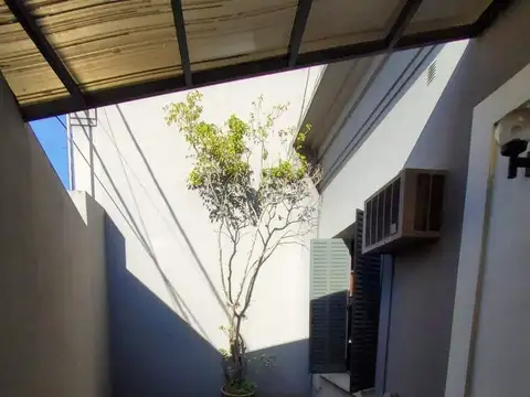 Casa Monoambiente con 2 baños