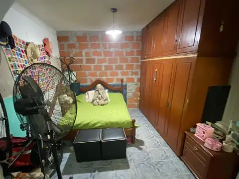 Casa 4 ambientes con 1 baño