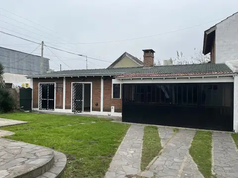 Cesar Diaz y Pellegrini al 1100