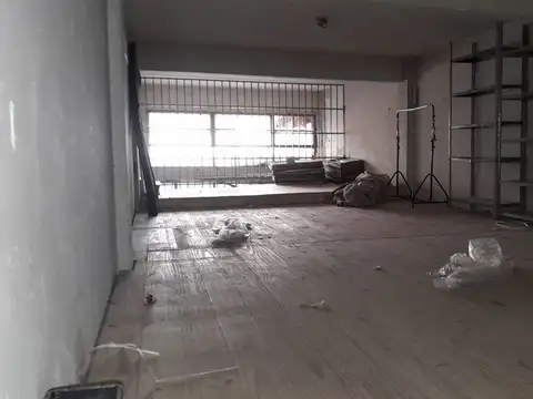 Local en Alquiler 55 años