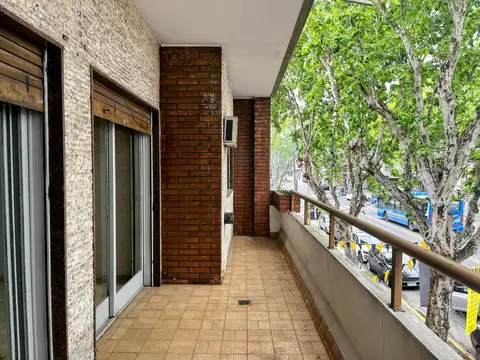 Casa en Mataderos Venta en Bloque | Casa 4 Amb. + Galpón + Local