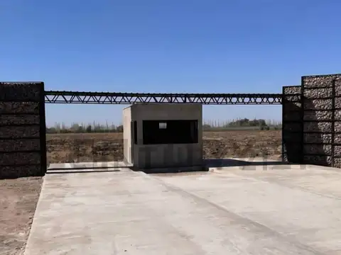 VENTA DE LOTE EN BARRIO ANCELLOTA