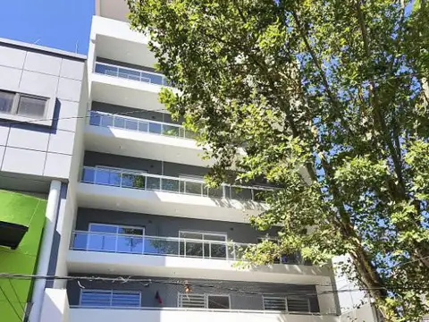 Departamento 4 ambientes- VENTA, San Martin(Ctro)