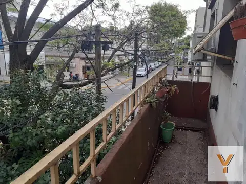 Depto Tipo Casa 5 ambientes con 1 baño