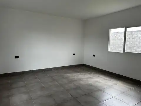 Vía Aurelia. Zona Aeropuerto. Mza 43. Lote 100