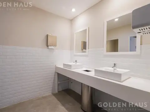Local en Alquiler en Villa Real, $ 5.500.000