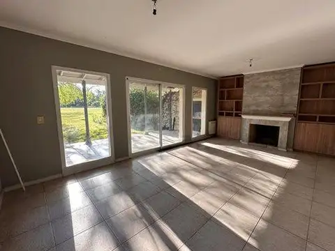 Departamento en Alquiler de 3 dormitorios