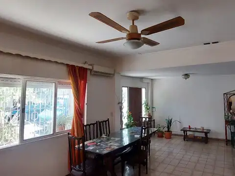 Emilio Lamarca  al 900