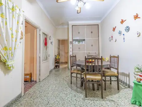 Depto Tipo Casa 2 ambientes con 1 baño