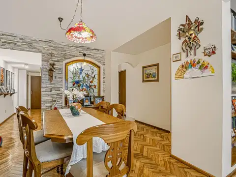 Departamento en Venta con 1 cocheras