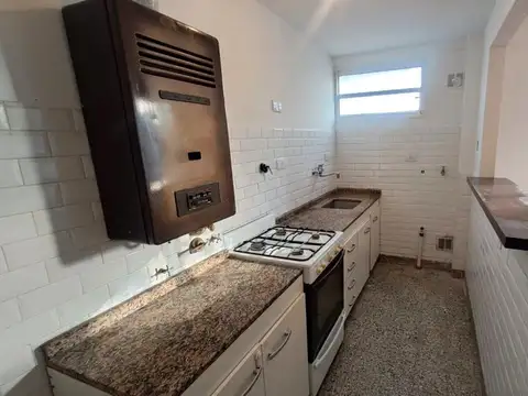 Departamento en Alquiler en Coghlan, $ 1.200.000