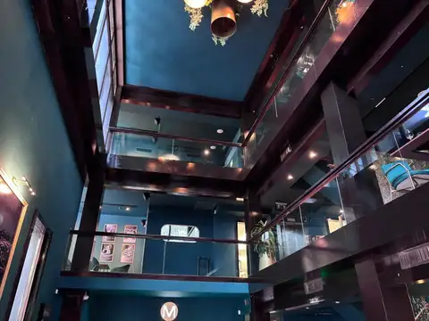 JUANA AZURDUY AL 2200 ESQUINA V.DE OBLIGADO LOCAL 600M2