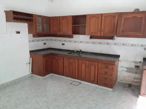 Depto Tipo Casa en Venta de 3 ambientes