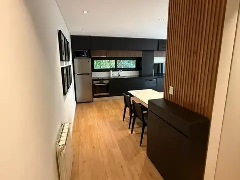 Departamento en Alquiler con 1 cocheras