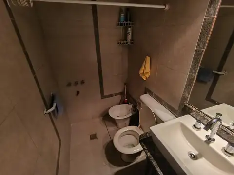 Casa 6 ambientes con 3 baños