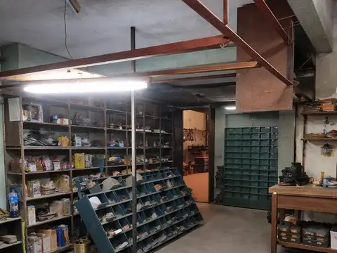Local en Alquiler 50 años