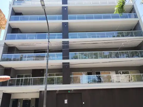 Departamento en Venta en Chacarita, USD 215.000