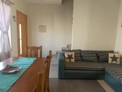 Departamento 5 ambientes con 2 baños