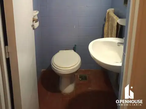 Departamento 6 ambientes con 2 baños