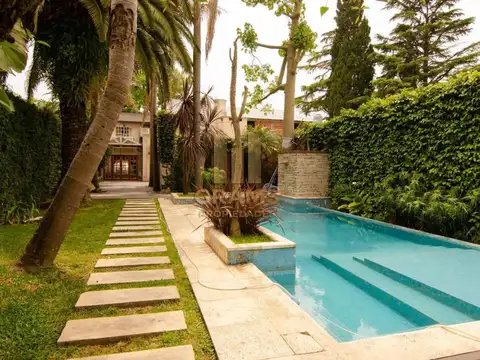 Venta de casa cuatro dormitorios, Ringuelet La Plata