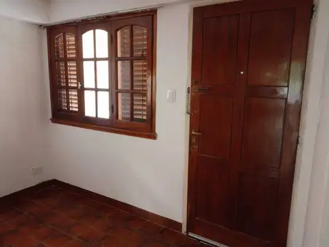 Casa en Venta en Jose Ingenieros, USD 180.000