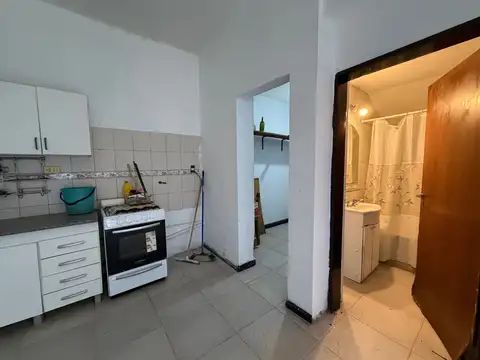 PH 2 AMBIENTES - PLANTA BAJA - DEVOTO -