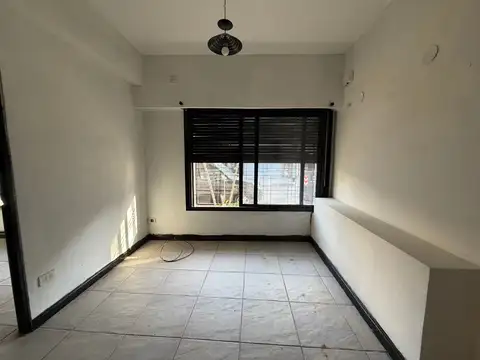 Depto Tipo Casa en Venta en Villa Devoto, USD 72.000