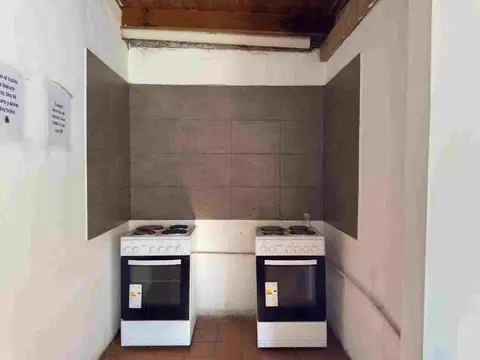 Casa destinada a pensión en venta en La Plata