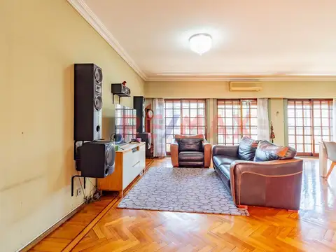 Departamento en Venta de 7 ambientes