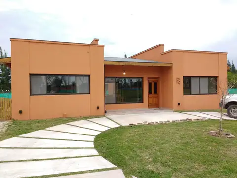 Casa Venta con Renta Barrio Matisse Cardales Ruta 4 ( Av San Martín)