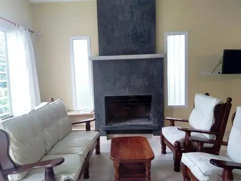 Casa moderna en venta en Valeria del Mar