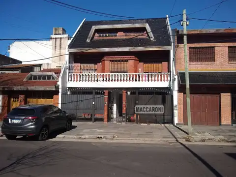 excelente ph 2amb patio impecable en barrio naon