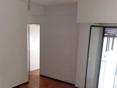 En Venta depto de 2 Amb en caballito