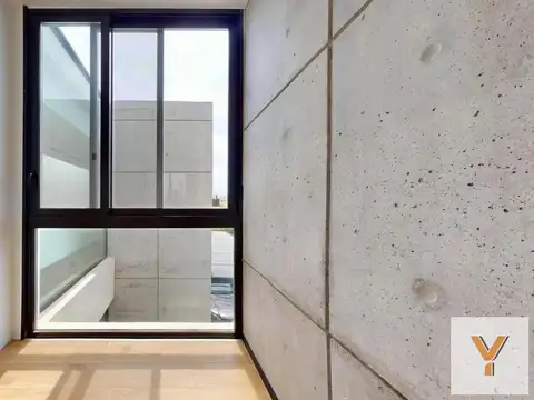 Casa 5 ambientes con 4 baños