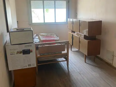 VENTA CASA 3 HABITACIONES,  BARRIO VELEZ SARSFIELD