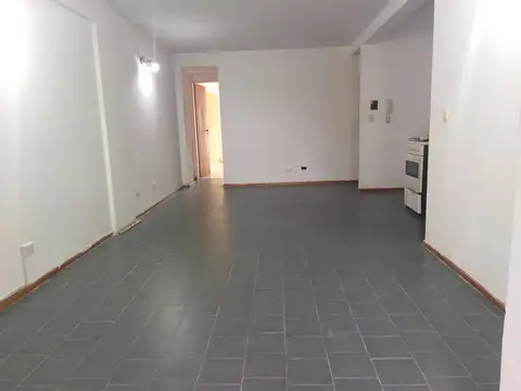 Departamento en Alquiler en Morón Sur, $ 450.000