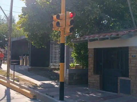 Videla Correa  al 700