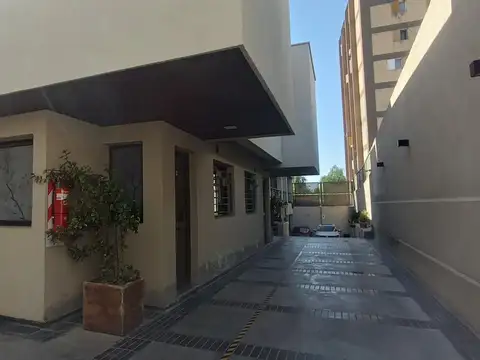 Videla Correa  al 700