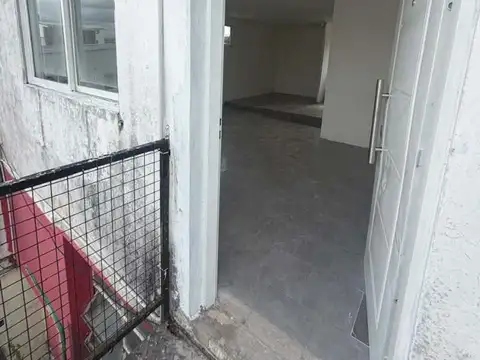 Depto Tipo Casa en Alquiler de Monoambiente