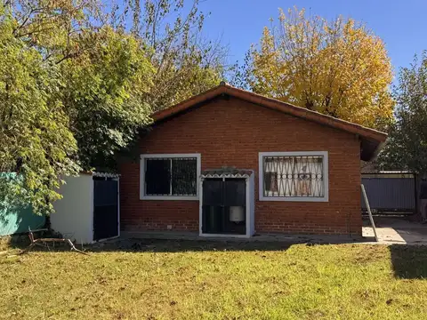 Casa en Venta en Garin, USD 82.000