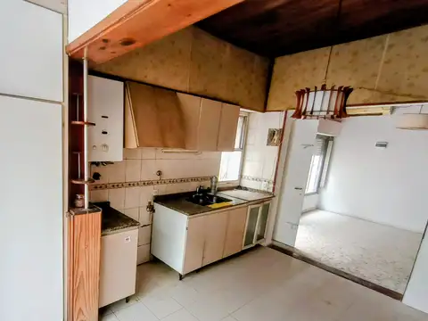 Depto Tipo Casa 4 ambientes con 2 baños