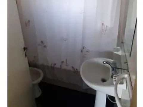 Alquiler temporario departamento 3 ambientes frente al mar Miramar. Edificio Alinco