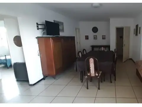 calle 12 1151 , Piso 2